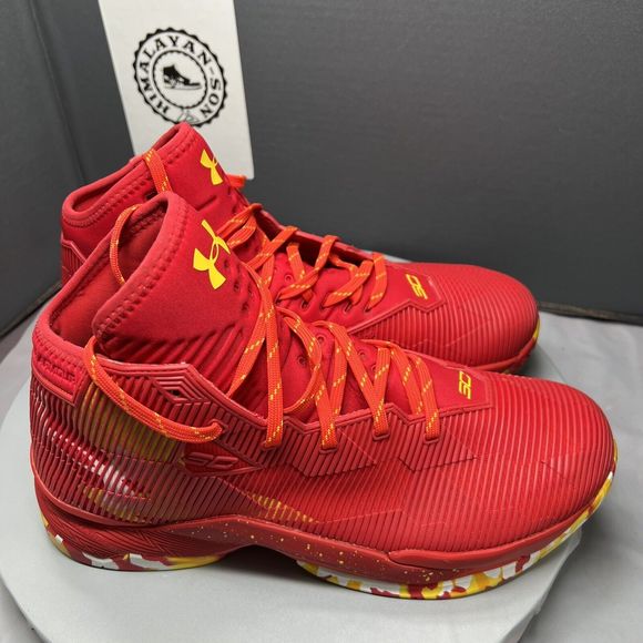 UA Curry 2.5 Rocket Red 1274425-602 Red Yellow White Men Size 10.5 Preowned RARE main image 7